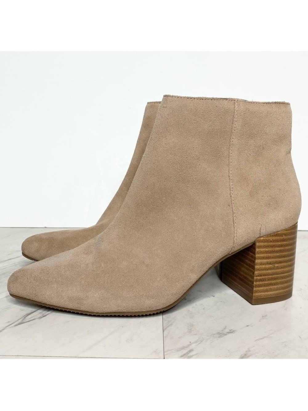New! Blondo Tasel Tan Suede Pointy Toe Bootie 7M